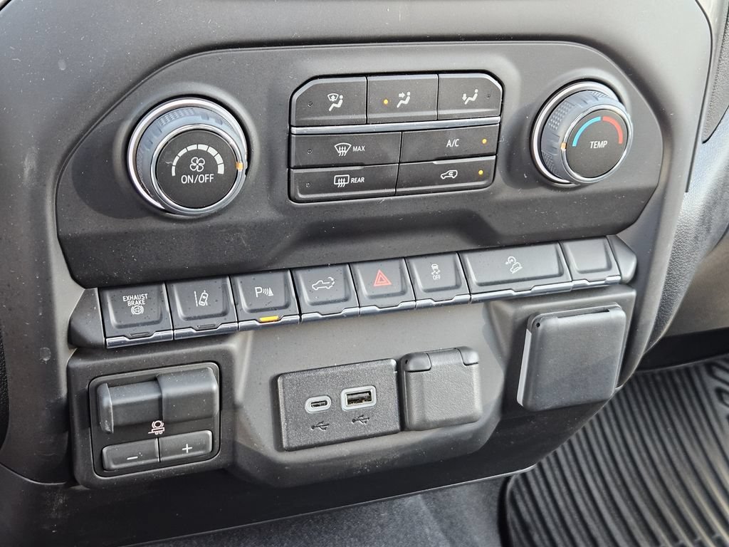 2026 Chevrolet Silverado 2500 HD Custom - Photo 19