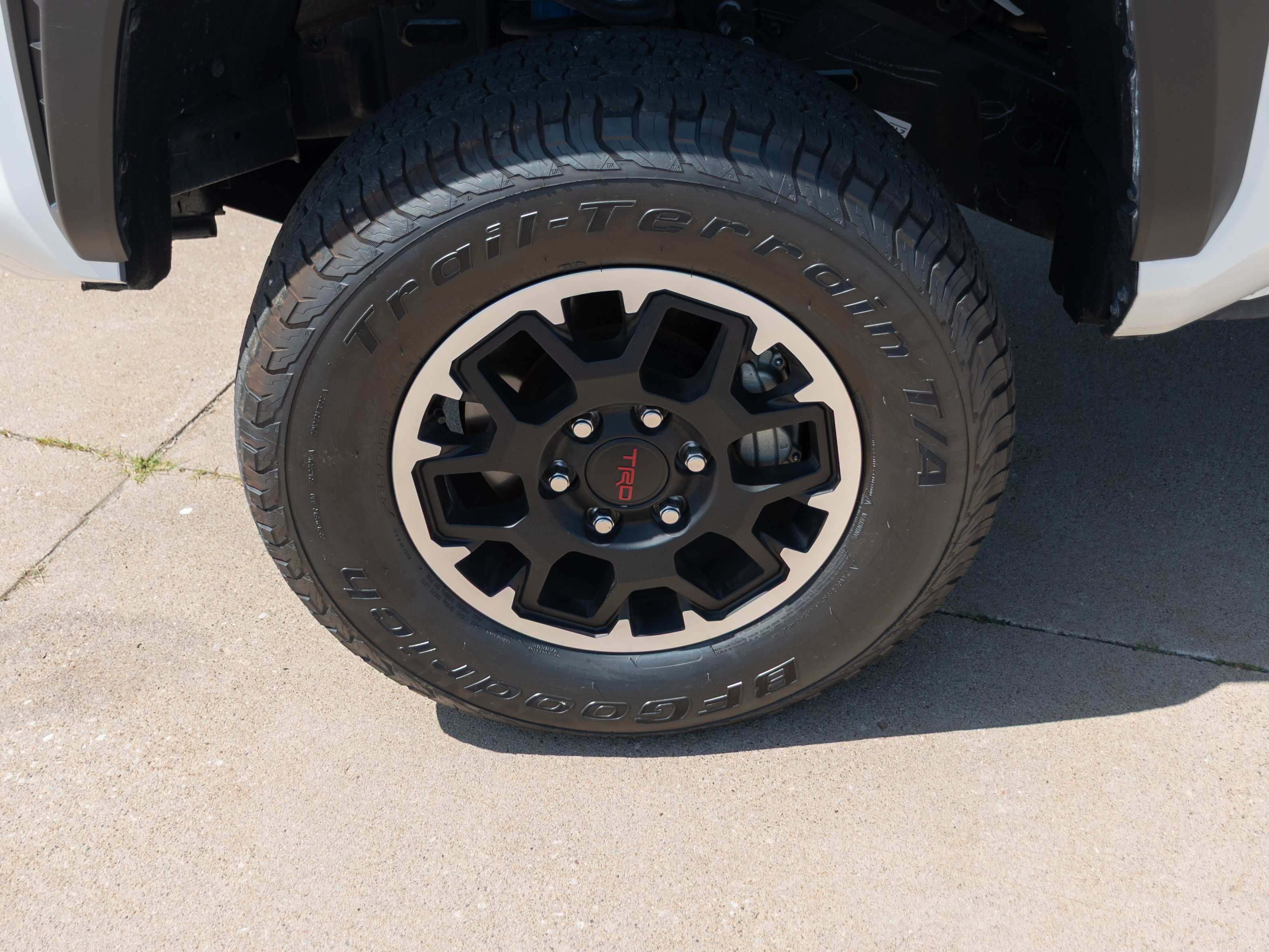 2025 Toyota Tacoma TRD Off Road - Photo 6