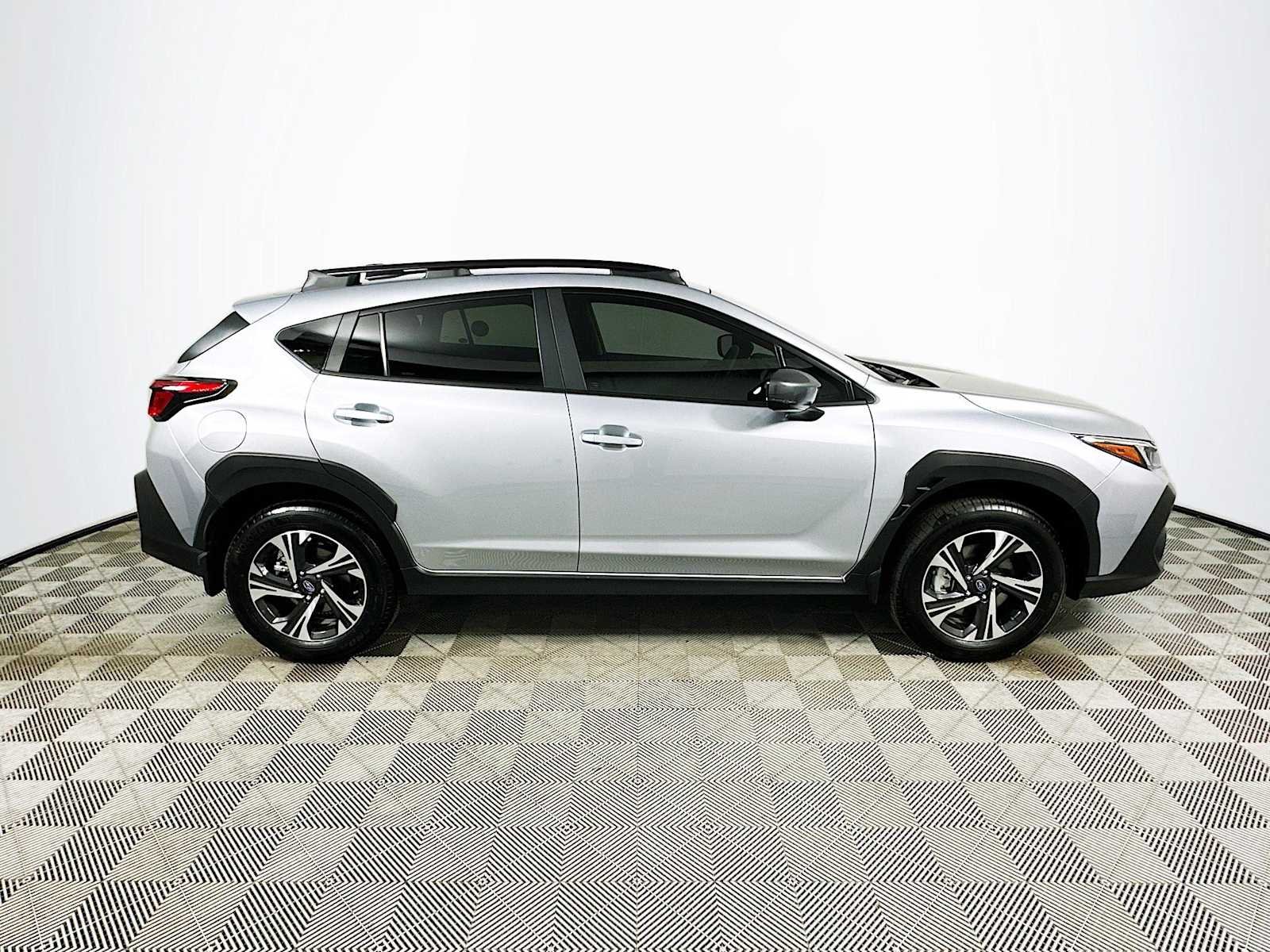 2026 Subaru Crosstrek Premium - Photo 8