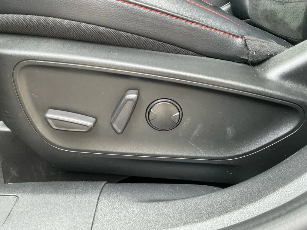 Used 2022 Gray Ford SEL image 34