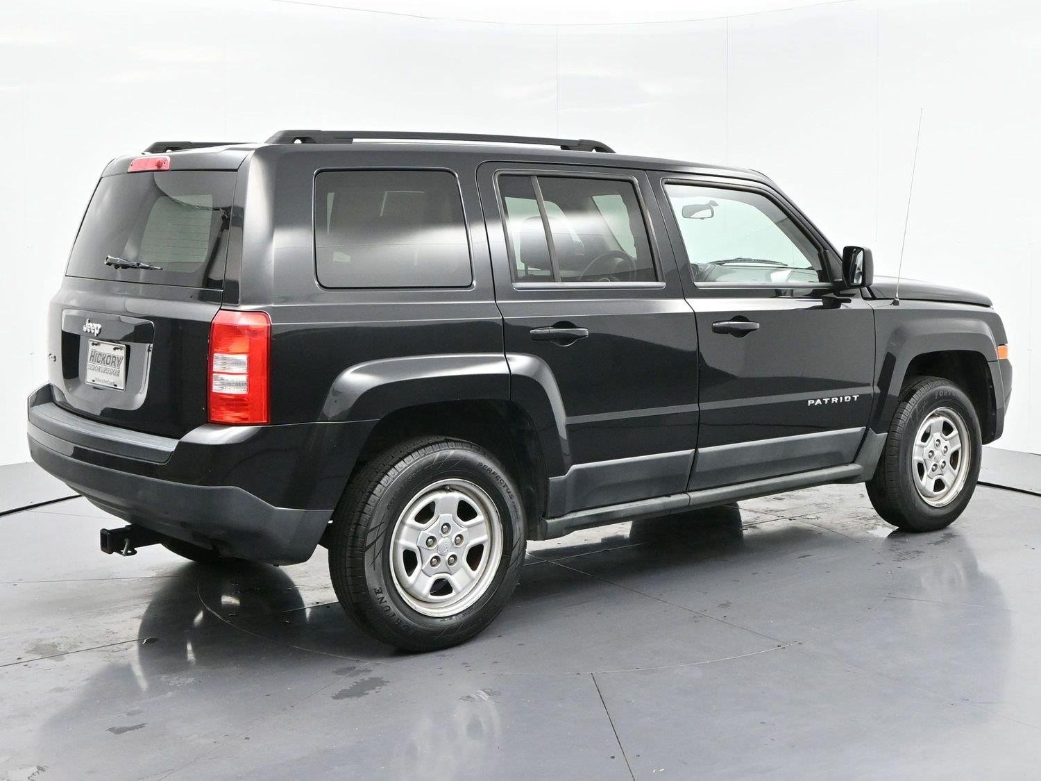 Used 2011 Brilliant Black Crystal Pearl Jeep Sport image 7