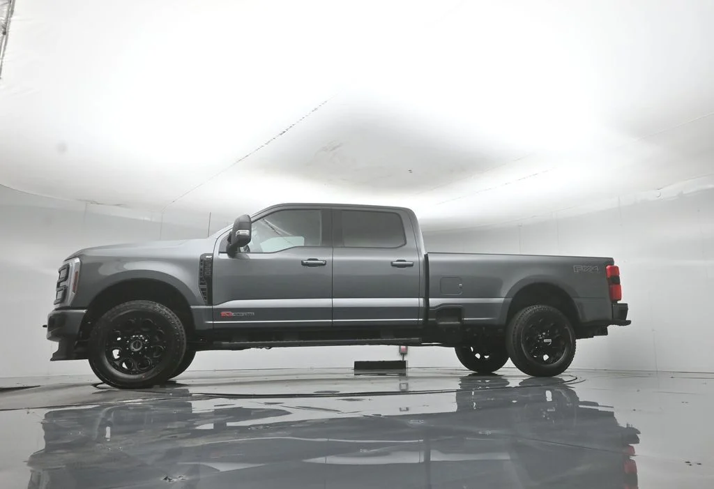 New 2026 Carbonized Gray Metallic Ford XLT image 52