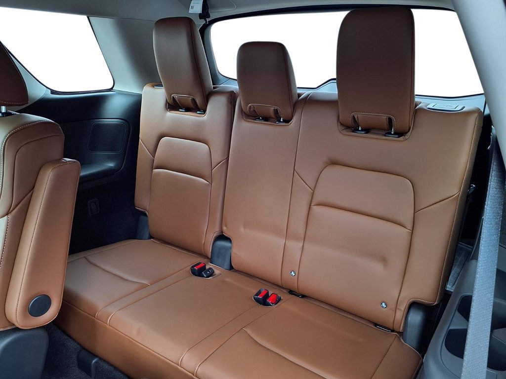 New 2026 Everest White Pearl Tricoat Nissan Platinum image 25