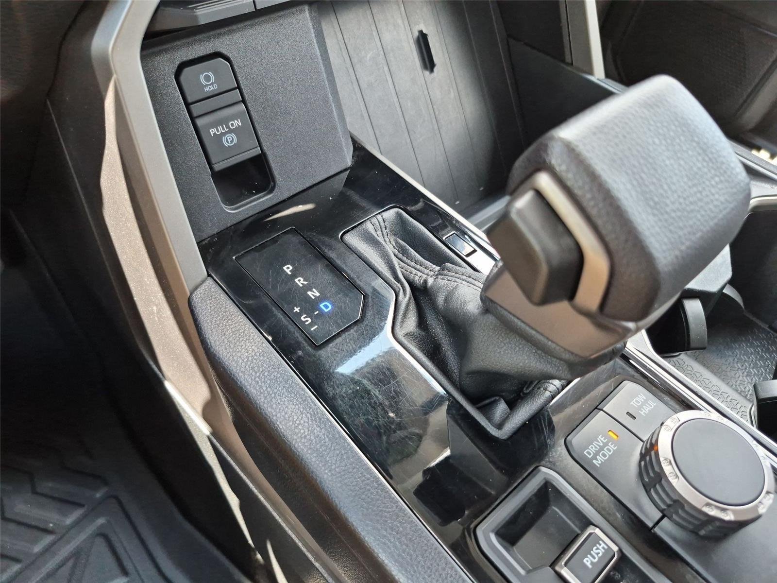 Used 2023 Ice Cap Toyota SR5 image 28