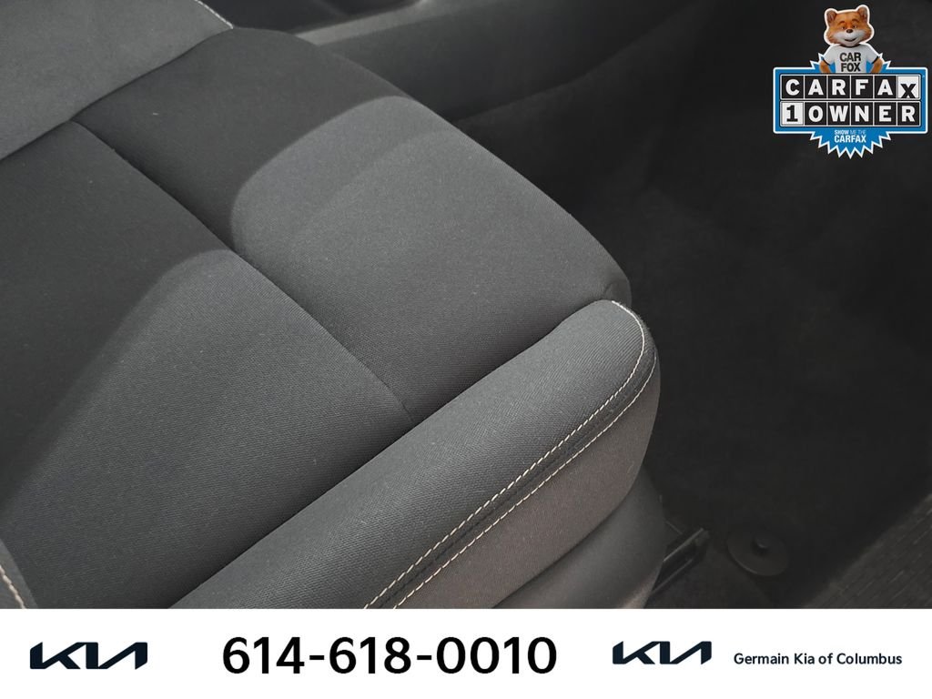 Used 2023 Gray Nissan S image 27