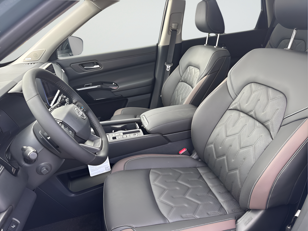 New 2026 Green Nissan Platinum image 32