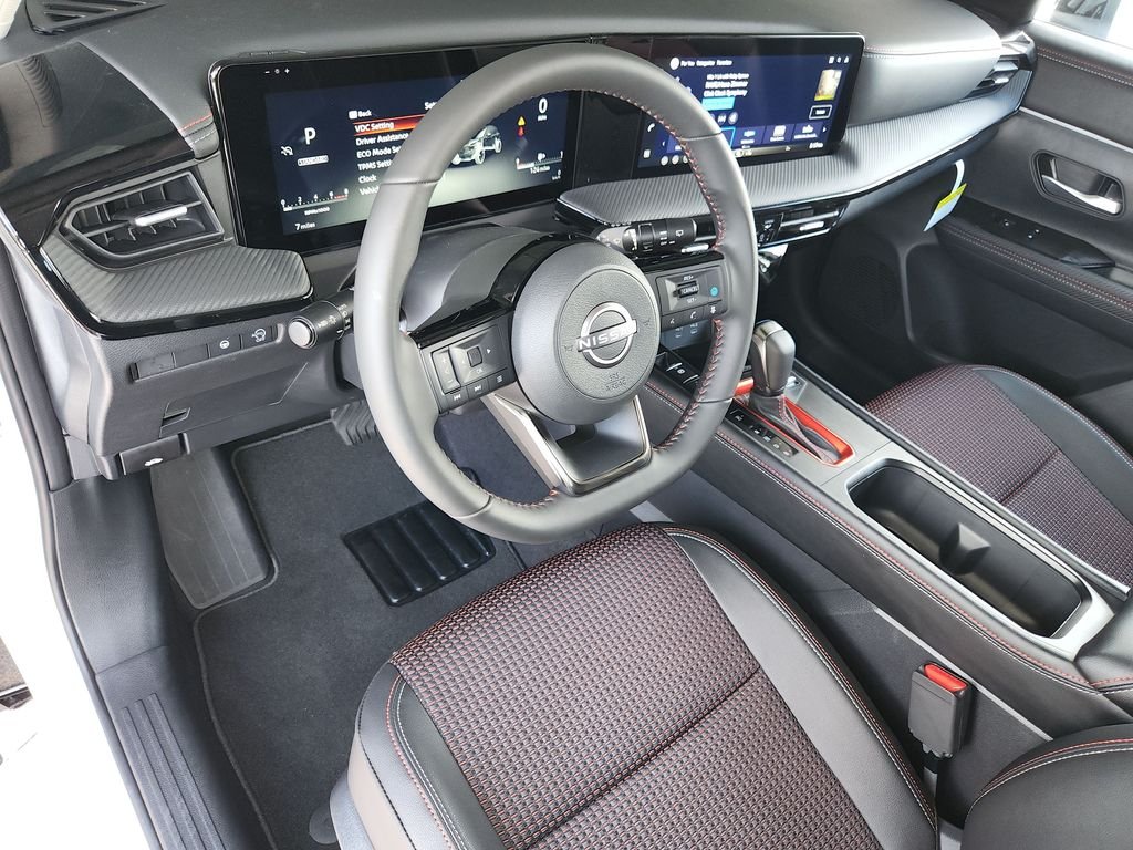 New 2026 Aspen White TriCoat Nissan SR image 7