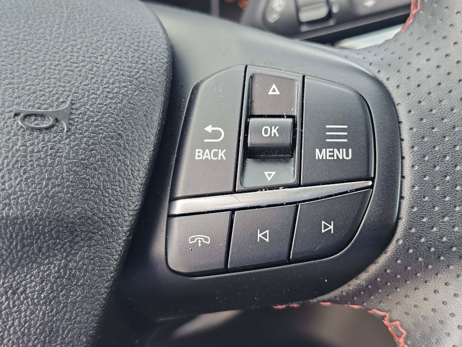 2024 Ford Escape ST-Line - Photo 22