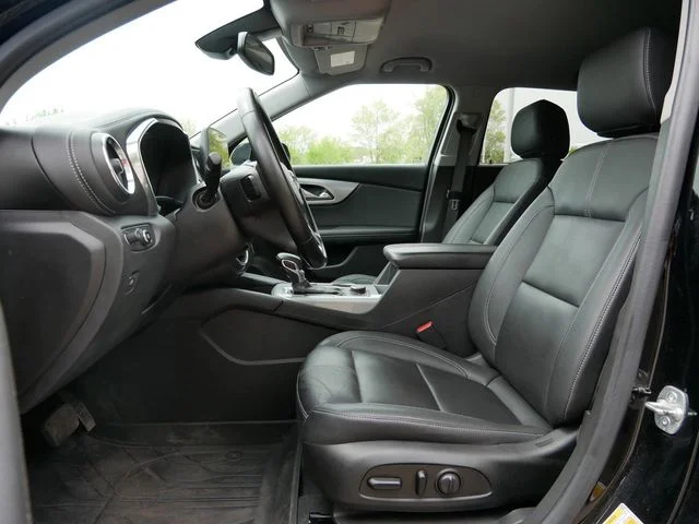 Used 2023 Black Chevrolet LT image 13