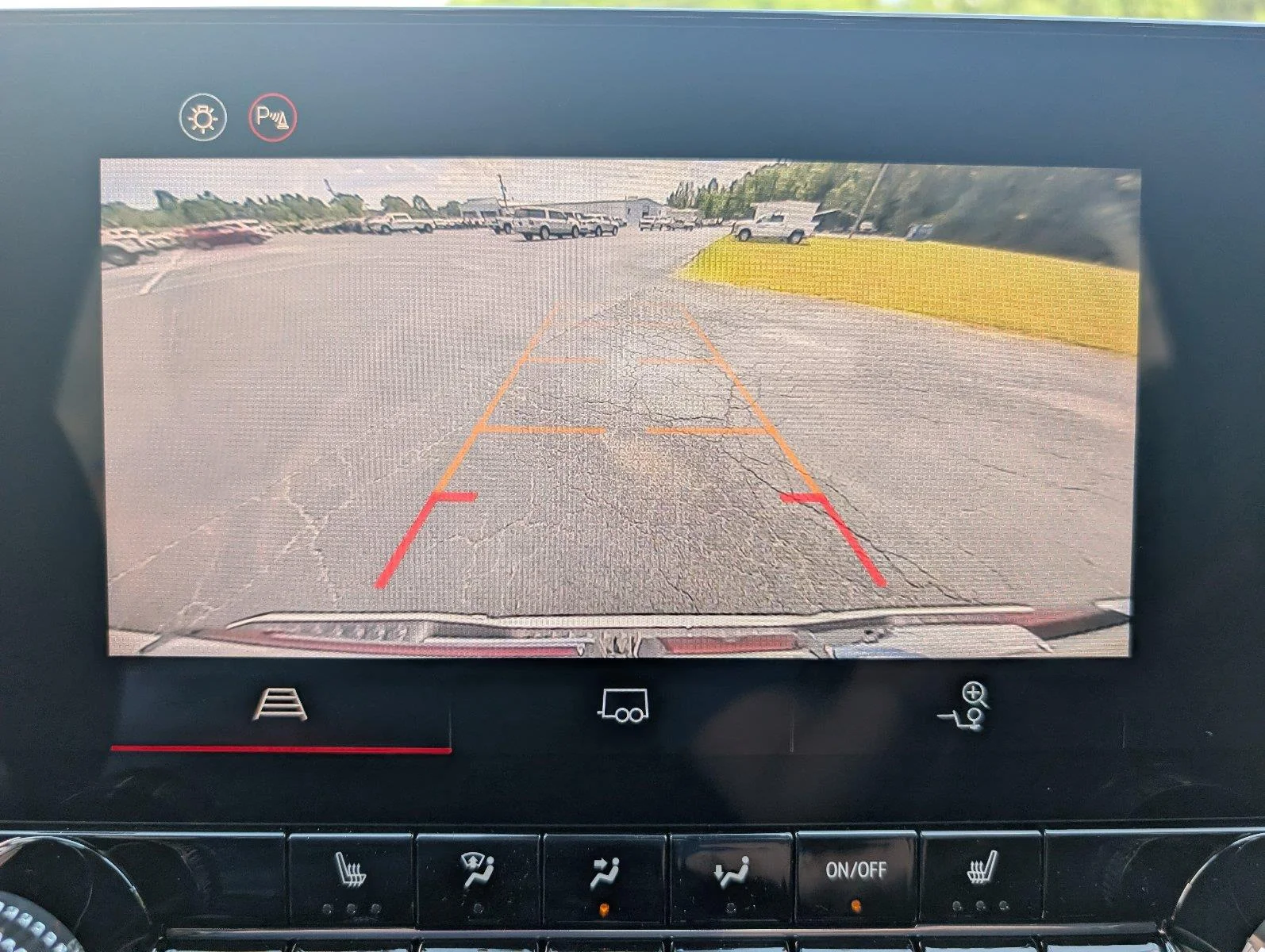 New 2026 Summit White GMC AT4 image 17