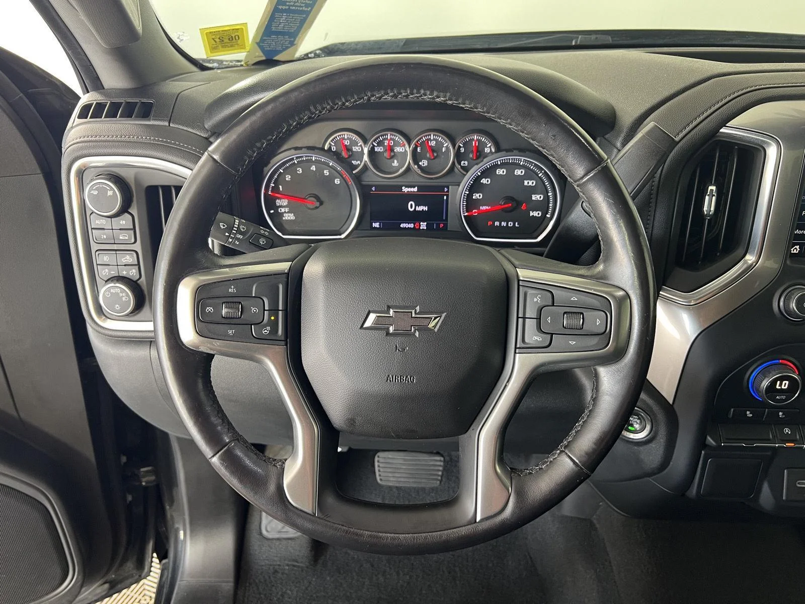Used 2019 BLACK Chevrolet RST image 10