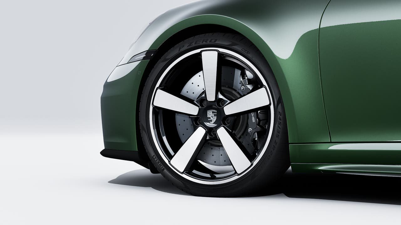 New 2027 Oak Green Metallic Neo Porsche Carrera 4S image 10