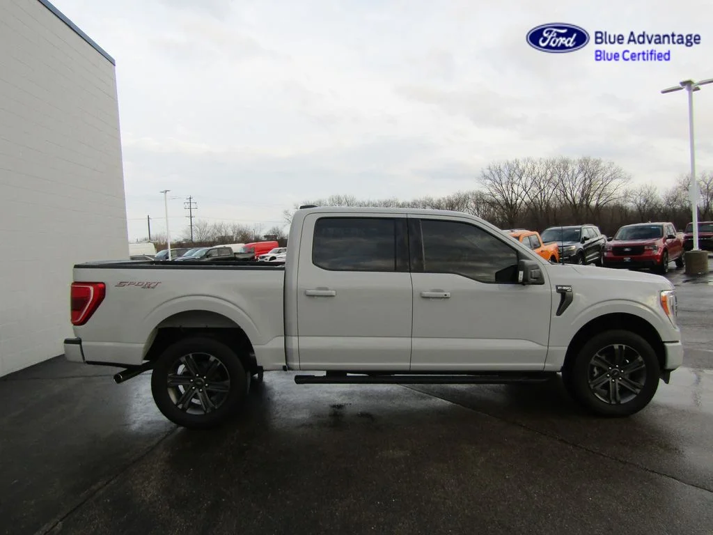 Certified Used 2023 Avalanche Ford XLT image 14