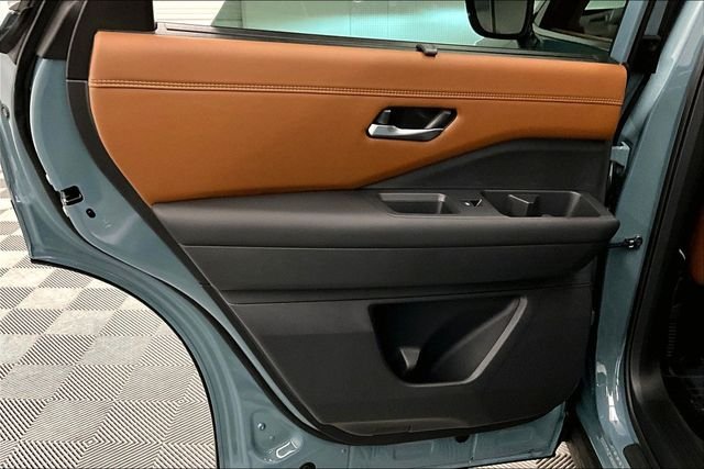 New 2026 Baltic Teal Nissan Platinum image 34