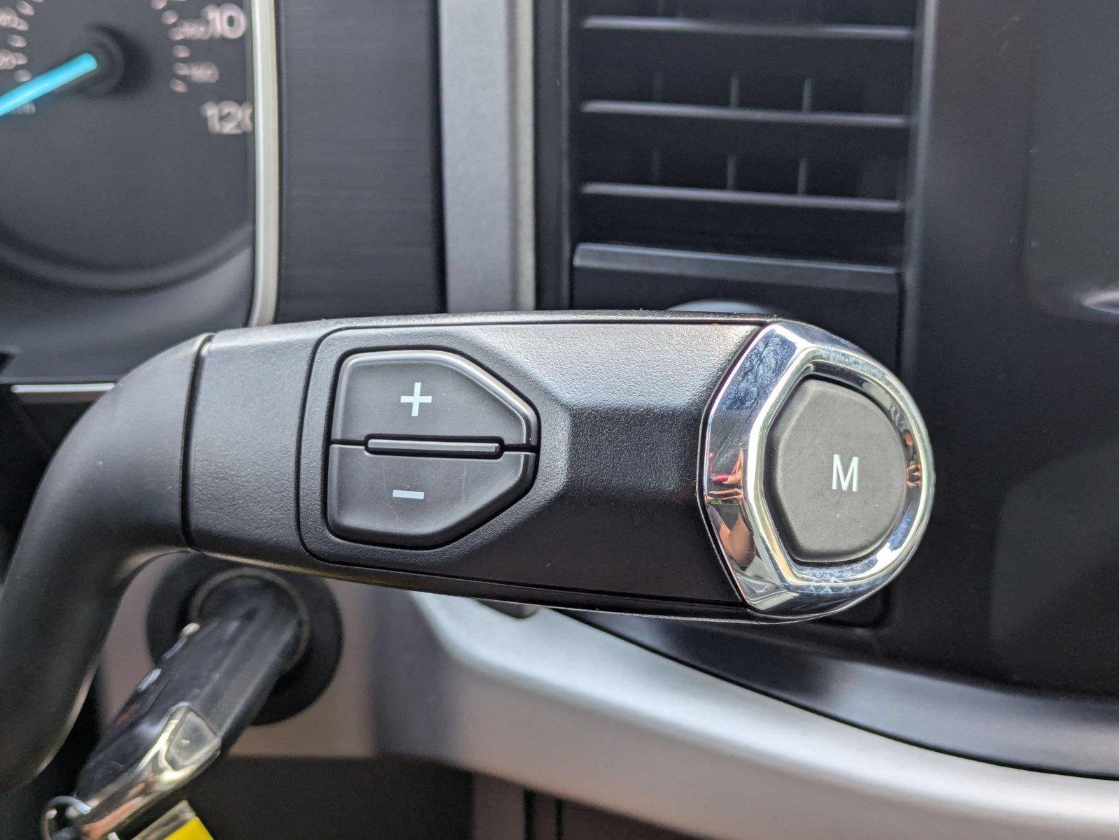 Used 2023 Iconic Silver Metallic Ford XLT image 25