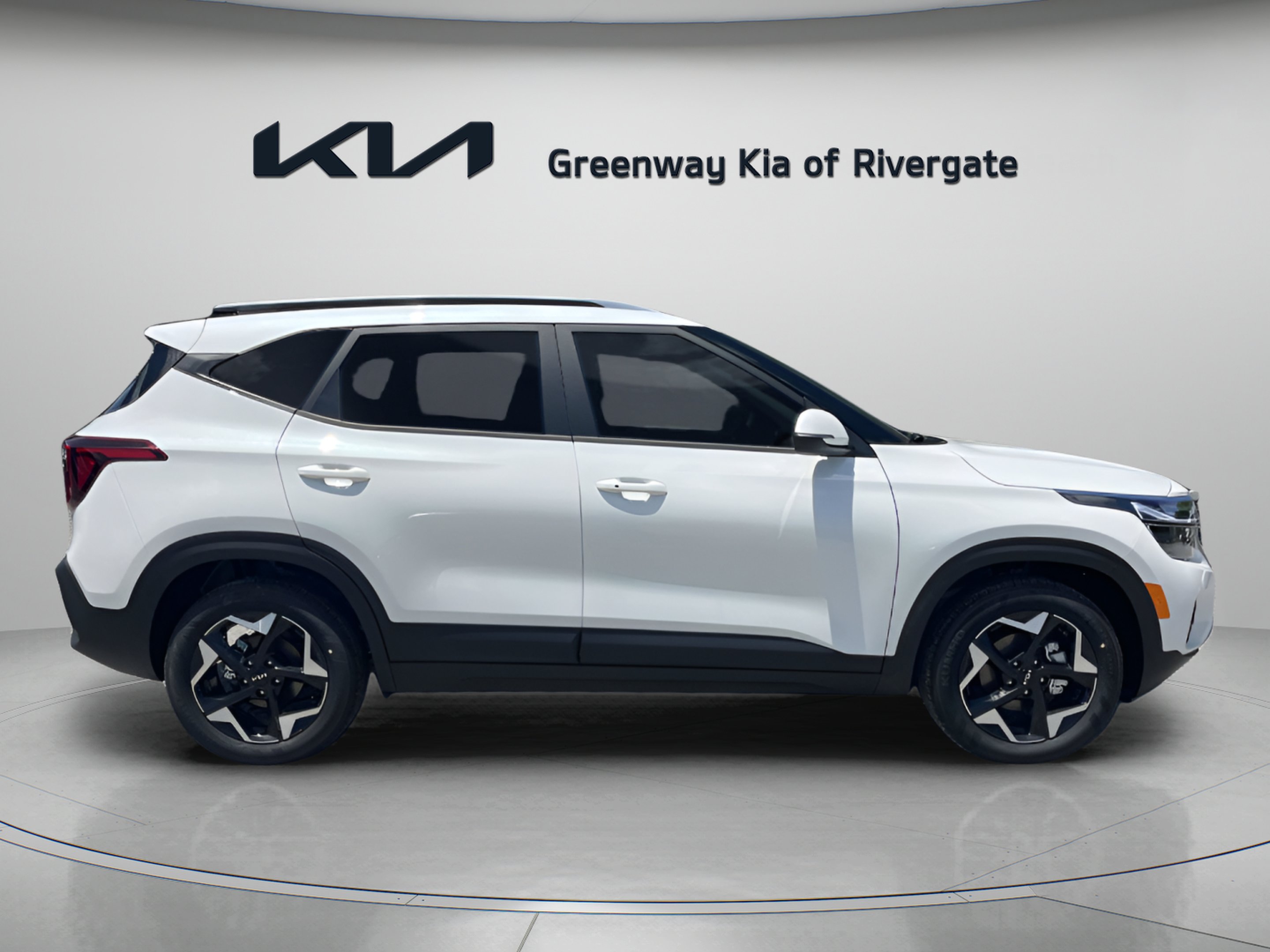 New 2026 Snow White Pearl Kia S image 7