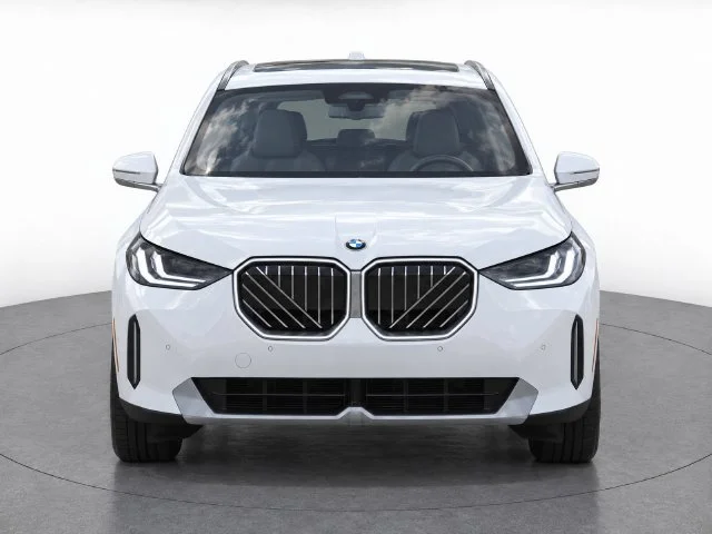 Used 2025 White BMW 30 xDrive image 5