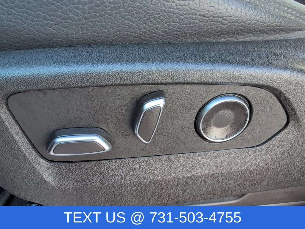 Used 2024 Red GMC Denali image 34