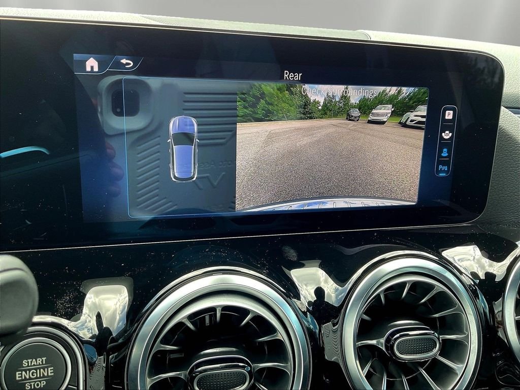 2025 Mercedes-Benz GLA GLA35 AMG - Photo 16