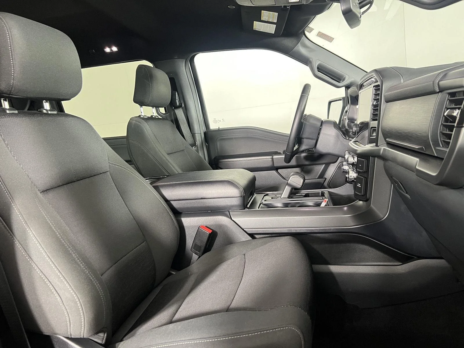 Used 2024 Carbonized Gray Ford XLT image 42