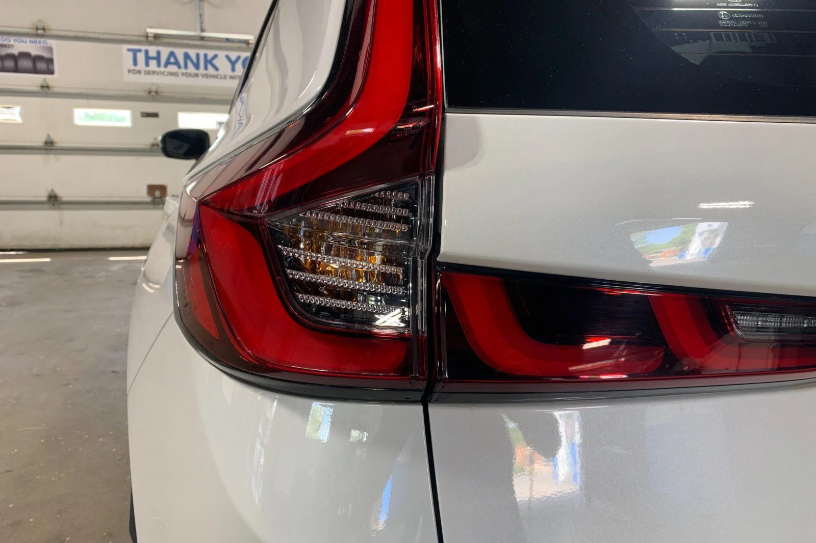 Certified Used 2023 Platinum White Pearl Honda LX image 33