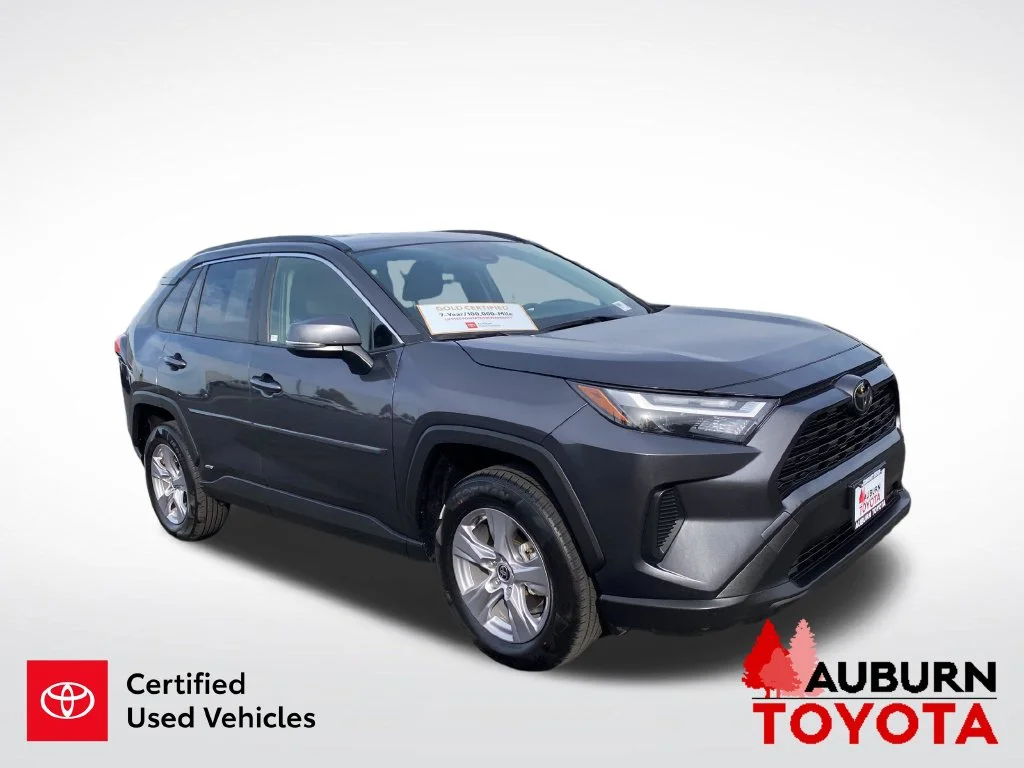 Certified Used 2025 Magnetic Gray Metallic Toyota XLE image 4