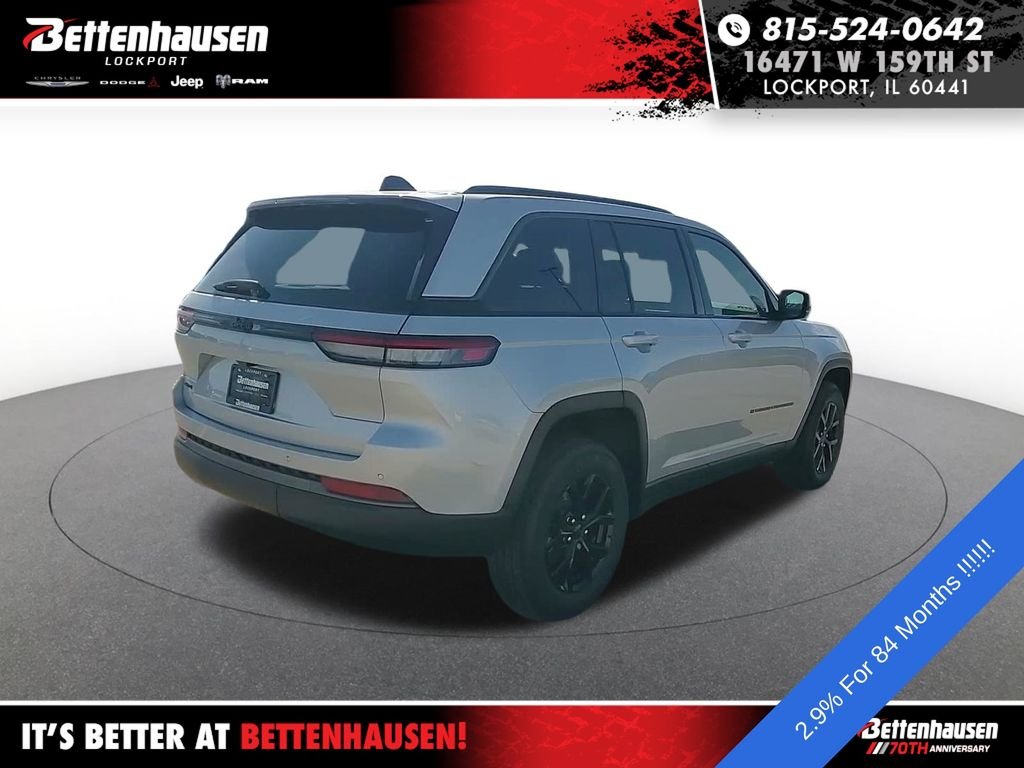 2026 Jeep Grand Cherokee Laredo - Photo 6