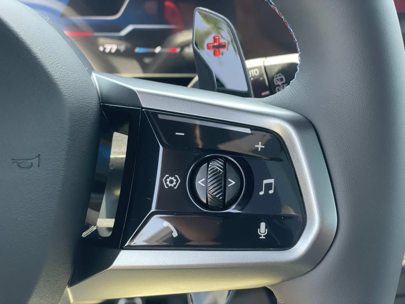 New 2026 Brooklyn Grey Metallic BMW M50 xDrive image 11