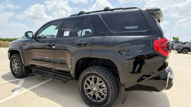 New 2026 Black Toyota SR5 image 4