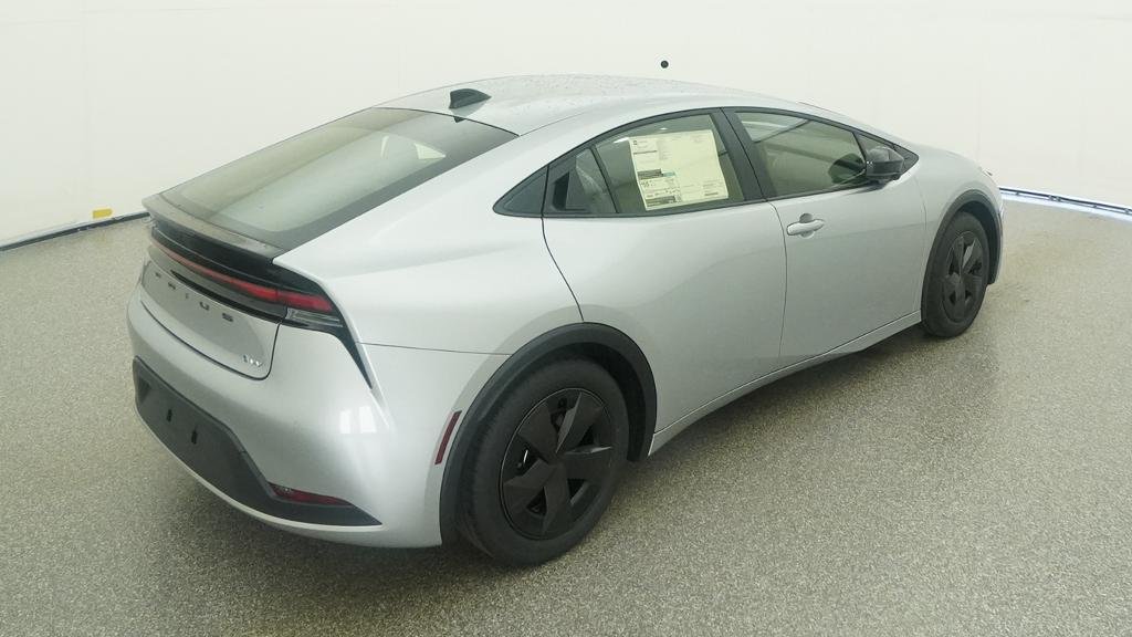 New 2027 Cutting Edge Toyota LE image 70
