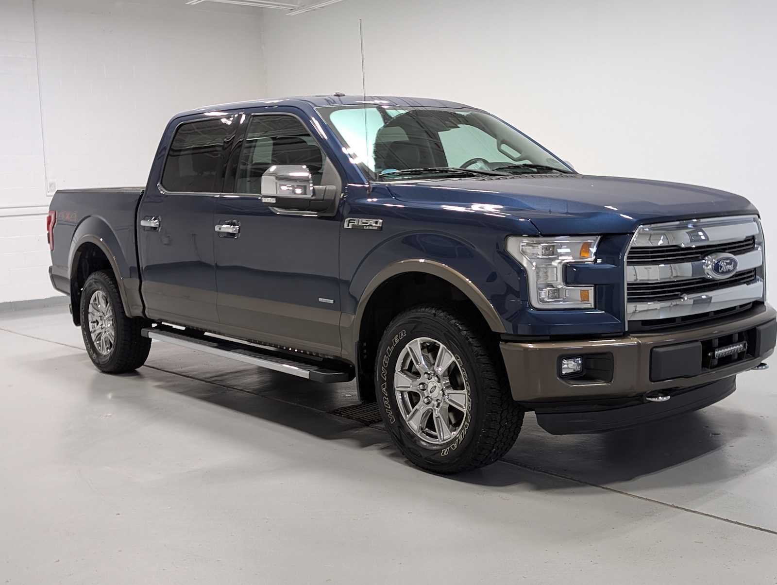 Used 2016 Caribou Metallic Ford Lariat image 6