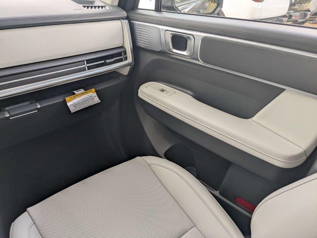 New 2027 Gray Hyundai SEL image 16