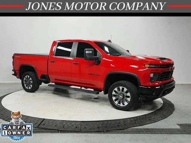 2024 Chevrolet Silverado 2500HD Custom