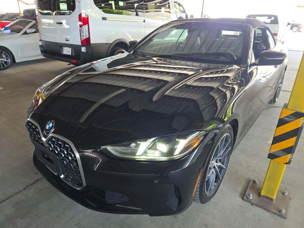 2025 BMW 4 Series 430i Convertible's photo