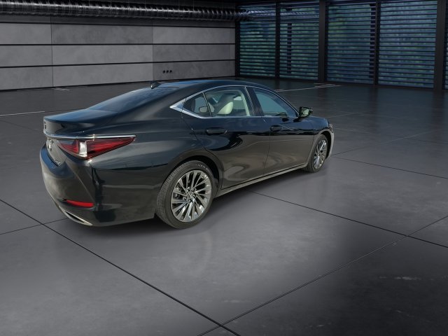 Certified Used 2025 Black Lexus 350 Luxury image 8