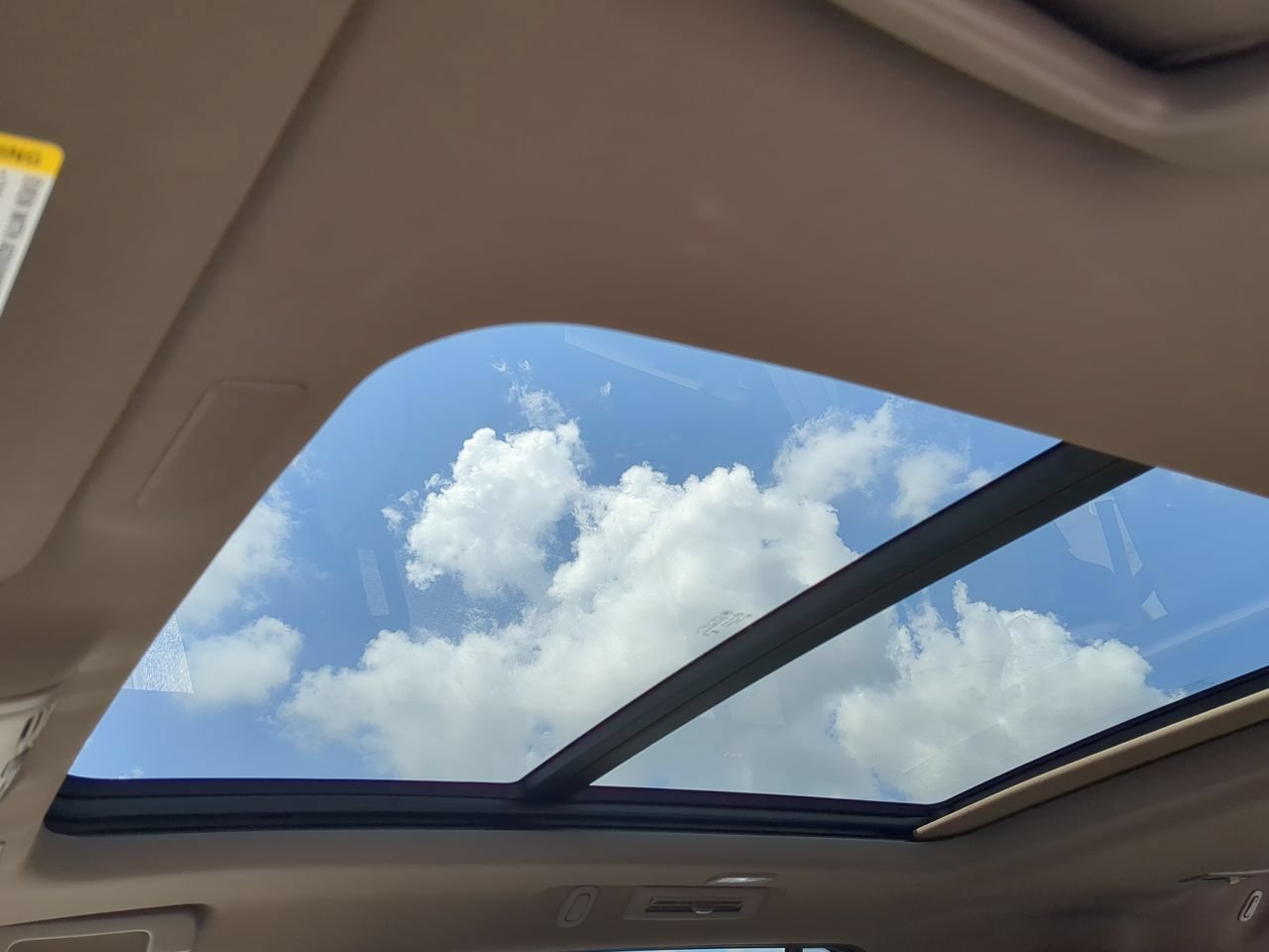 2026 GMC Yukon Denali - Photo 19