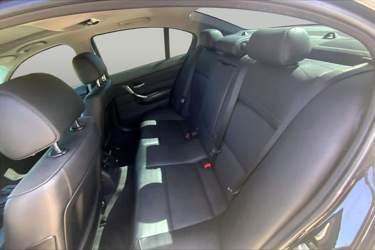 Used 2011 Jet Black BMW 335i image 19