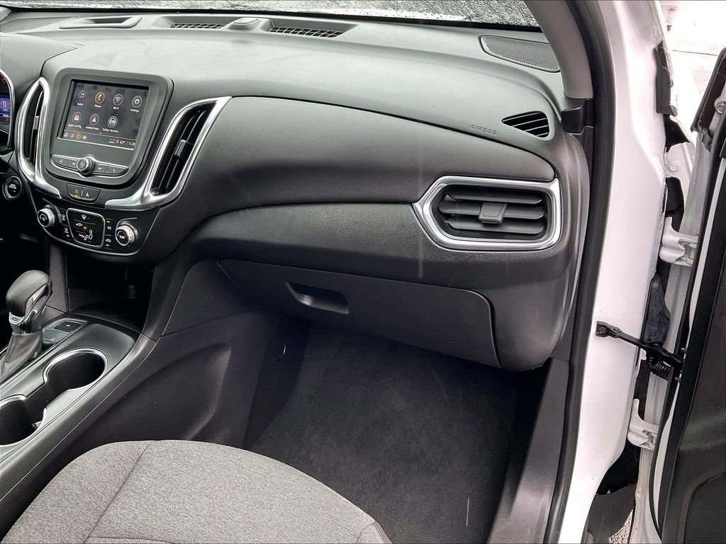 Used 2022 White Chevrolet LT image 12