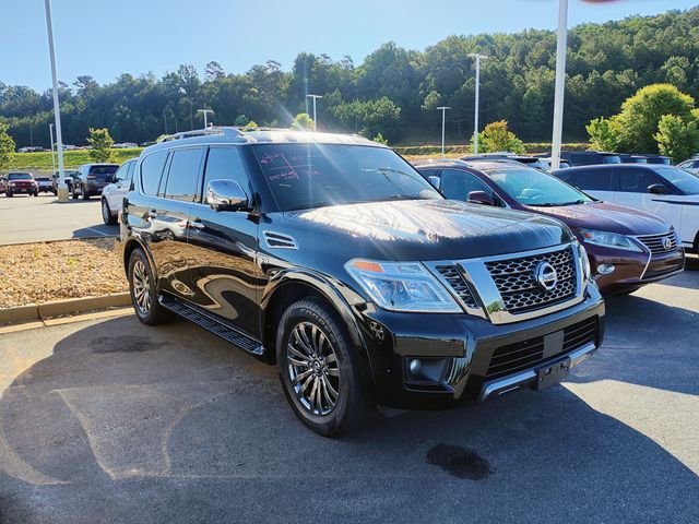Used 2019 Black Nissan Platinum image 3