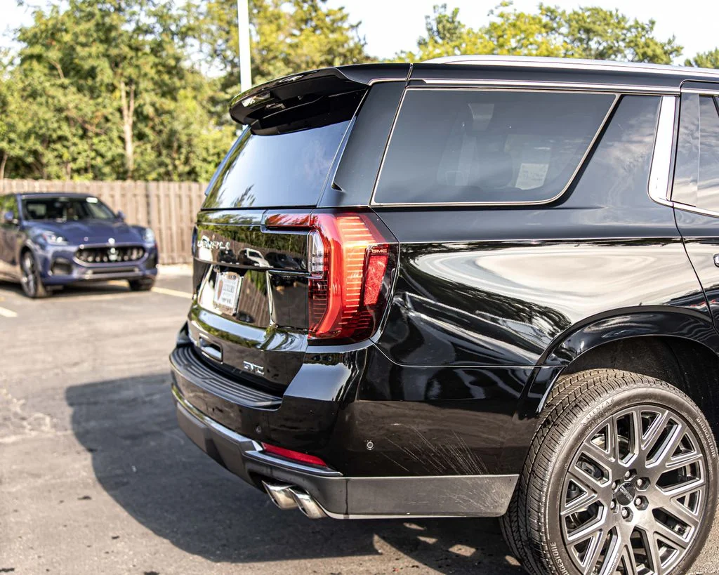 Used 2026 Black GMC Denali Ultimate image 14