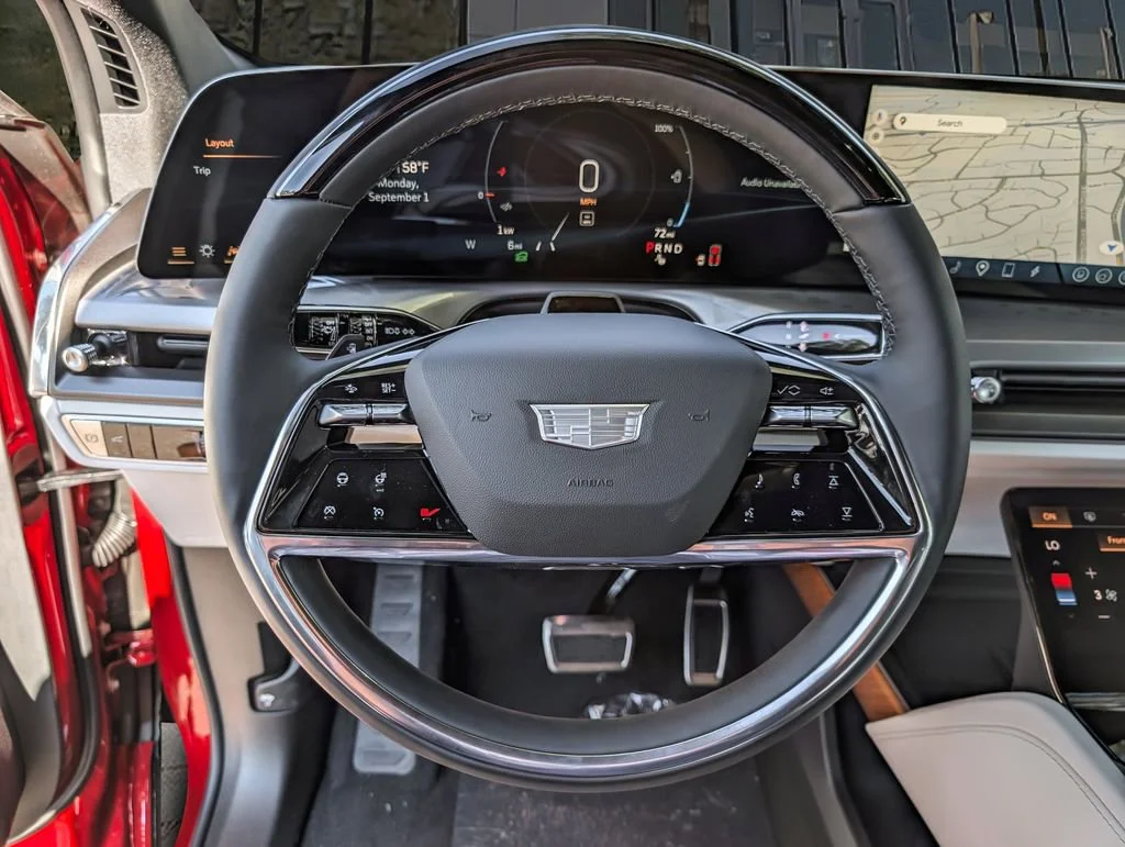 2026 Cadillac VISTIQ Sport - Photo 25