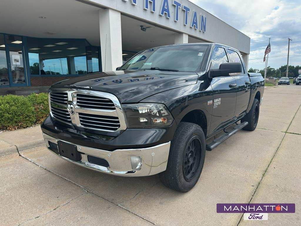 2019 RAM 1500 Classic Big Horn 4x4 Crew Cab 5'7's photo