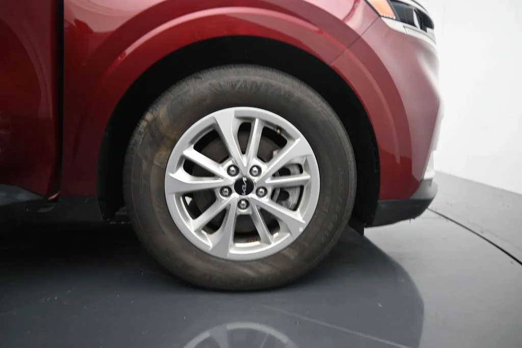 Used 2024 Red Kia LX image 14