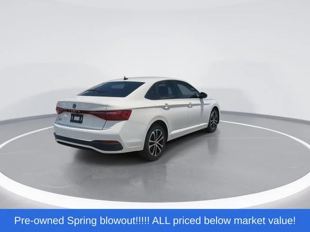 Used 2025 White Volkswagen 1.5T Sport image 8