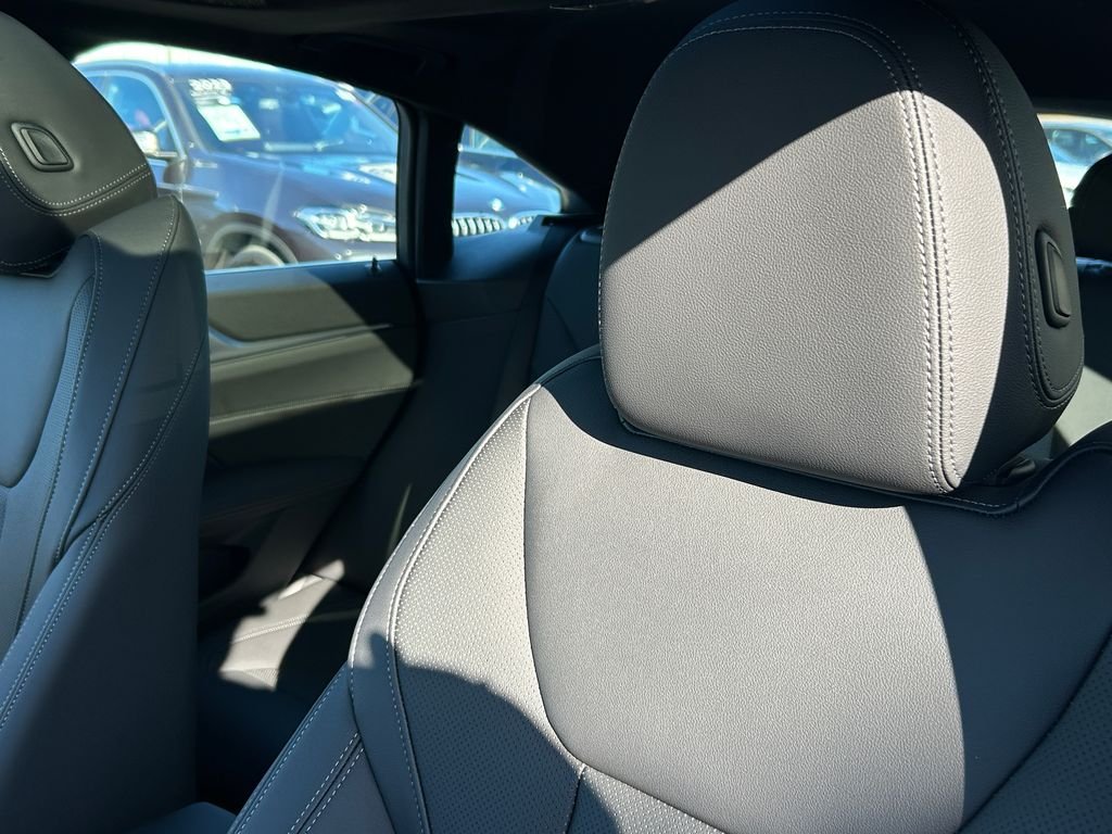 New 2026 Tanzanite Blue II Metallic BMW eDrive40 image 14