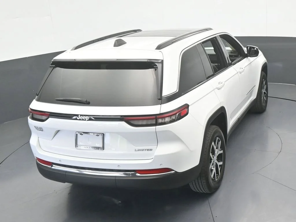 Used 2024 White Jeep Limited image 56