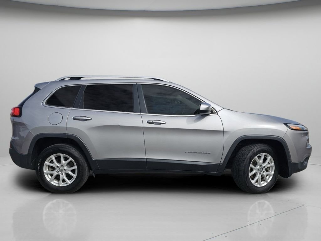 2017 Jeep Cherokee Latitude - Photo 25