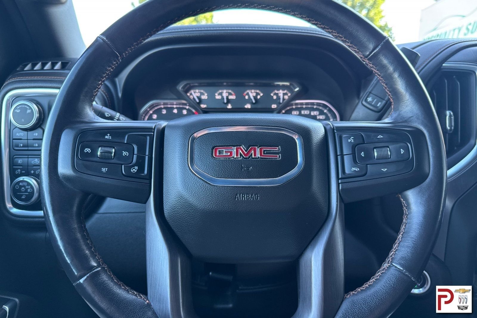 Used 2019 Gray GMC AT4 image 26