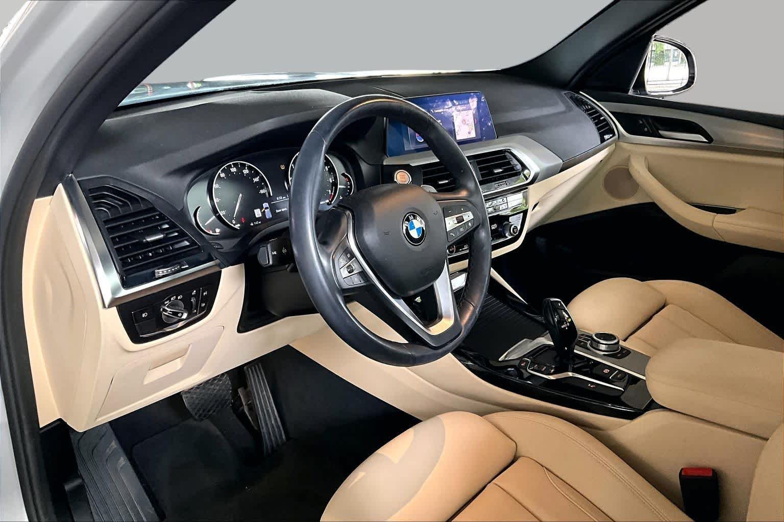 Used 2020 Glacier Silver Metallic BMW sDrive30i image 16