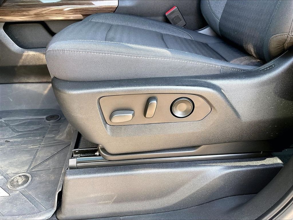 Used 2023 Gray Chevrolet RST image 27